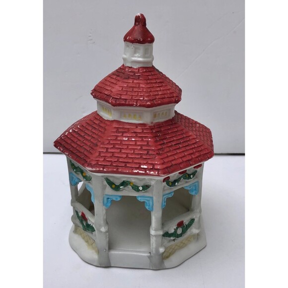 DICKENS COLLECTABLES PORCELAIN "GAZEBO" HAND-PAINTED 7" - Picture 1 of 8
